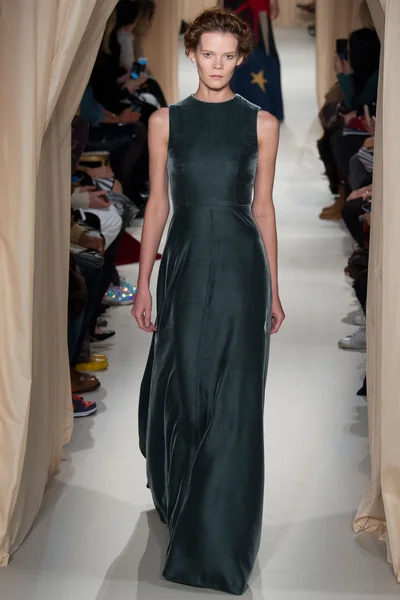 Look 37